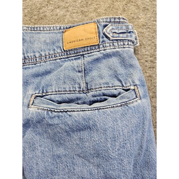 American Eagle Jeans Women’s Size 6 Relaxed Mom Jeans Medium Wash Triple Button - Picture 4 of 11